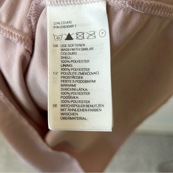 H&M Accordion Pleated Dress - Picture 8 of 9